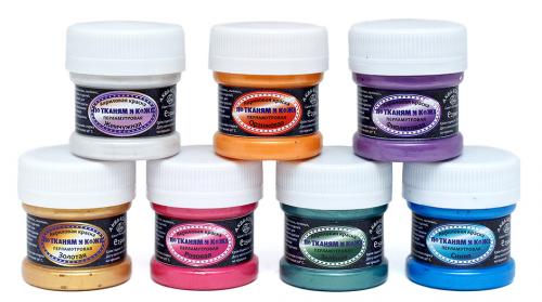 Аква-Колор разработали и выпустили в продажу новые акриловые краски по коже и тканям.